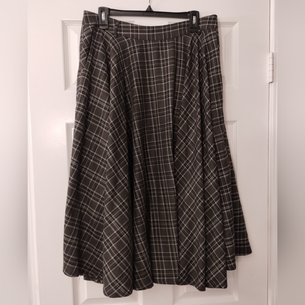 Voodoo Vixen Gray Plaid Skirt
